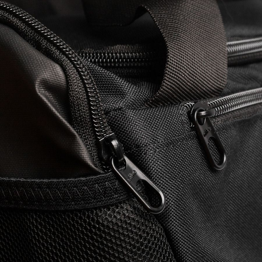 Nike Sac de Sport Academy Team Duffel Petit - Noir/Blanc